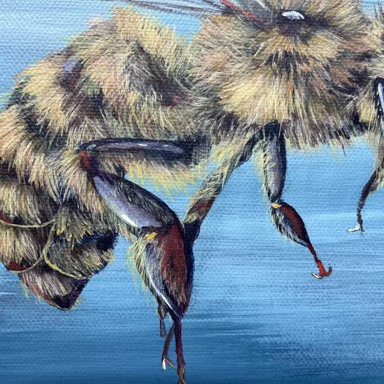 Photo realistic bee on distressed grey background — artist's signature