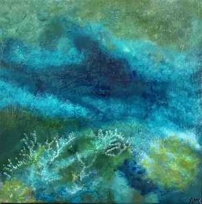 I love the detail, colour and movement of the under water world