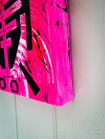 Nedine by Leith Kennedy — edge view